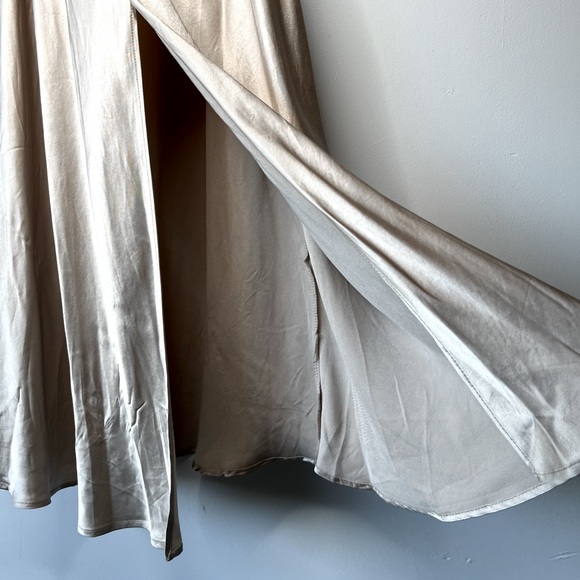 NWT Zara Champagne Satin Maxi Dress, L - Picture 7 of 8